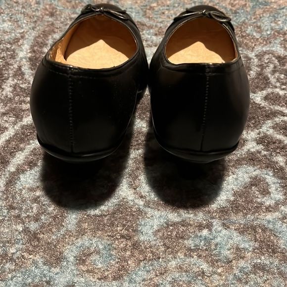 Softspots Misa style with pillow top technology. / Size 9 / Black - Picture 2 of 5